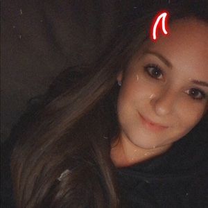 Meet your Posher, Briana